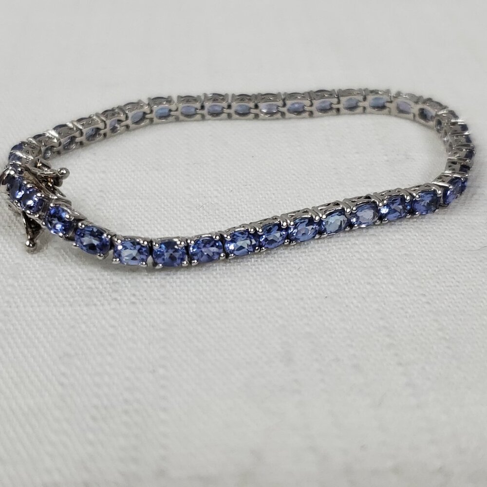 Gorgeous Tanzanite Silver 925 Oval Stone Tennis Bracelet